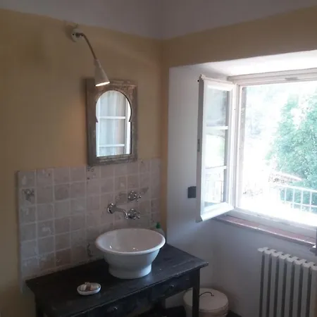 Alloggio per agriturismo Cà Del Lupo Pontremoli