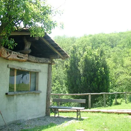 Κατάλυμα σε φάρμα Ca Del Lupo Pontremoli